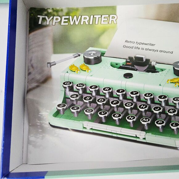 Zhe Gao Building Blocks Set Retro Typewriter Micro Mini Build Kit - Picture 10 of 11